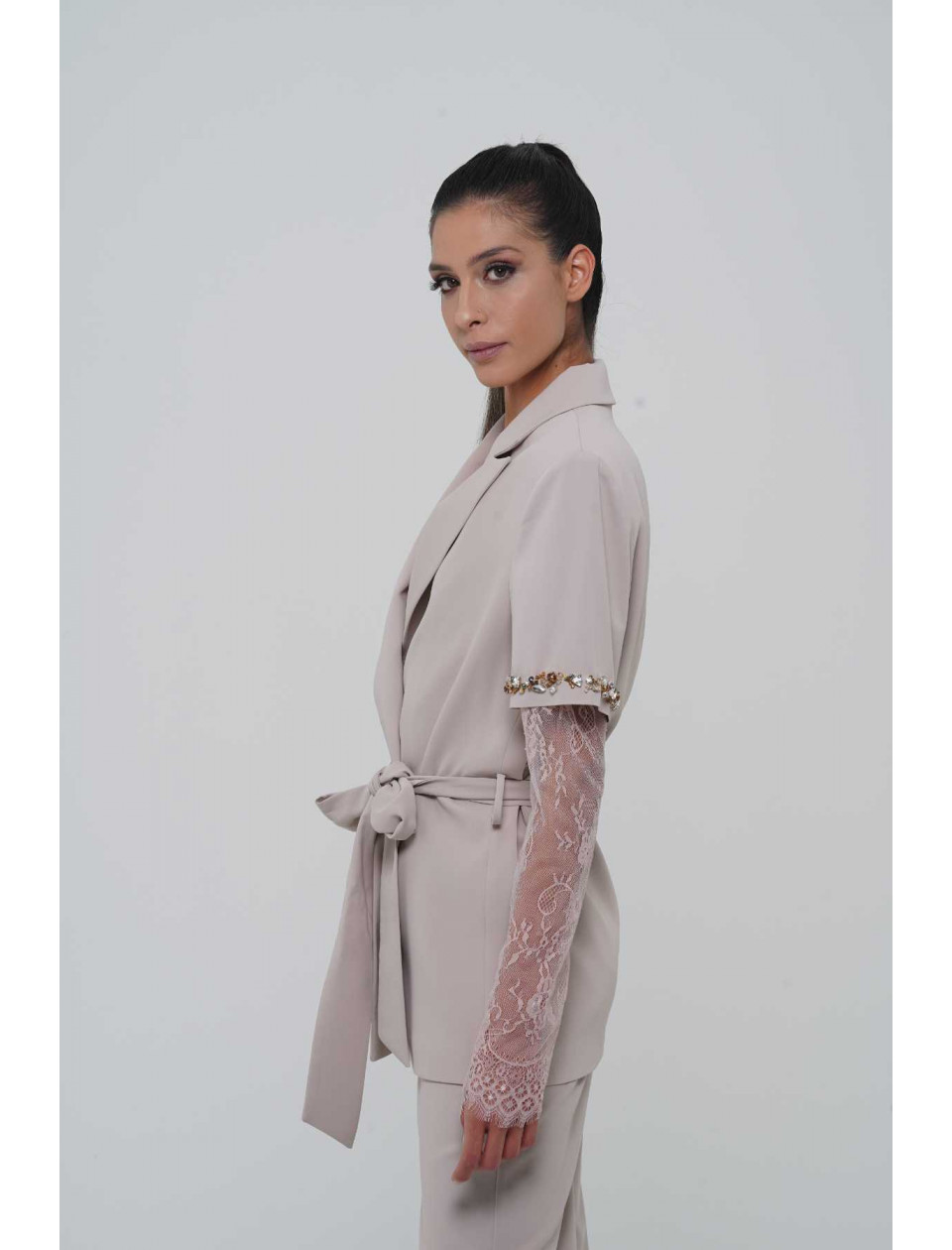 RUFFLED JACKET AND TROUSERS SET